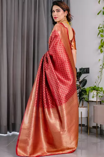 Red soft lichi silk saree with blouse