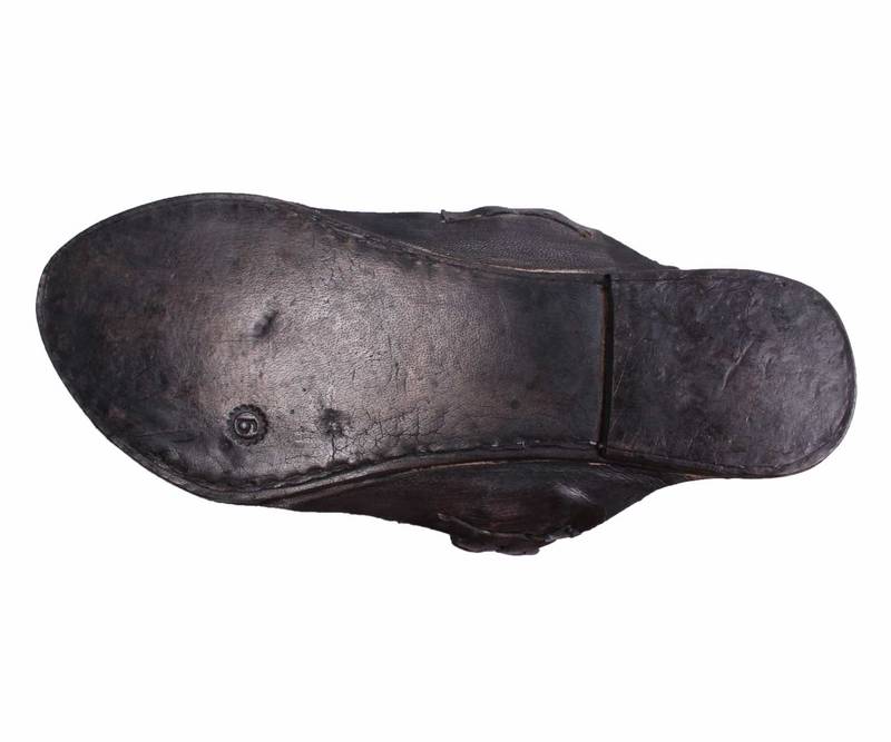 Ethnic Weni Design Leather Kolhapuri Paytaan