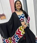 NAVRATRI WEAR BLACK COLOR COTTON SOLID PRINT LACE WORK LEHENGA CHOLI SET FULL STITCHED.
