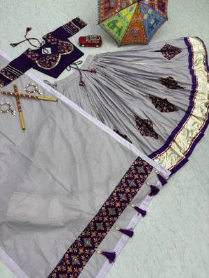 NAVRATRI  PURPLE COTTON LUMPI RIBBON LACE WORK PASTING BUTTA LEHENGA CHOLI SET FULL-STITCHED 5