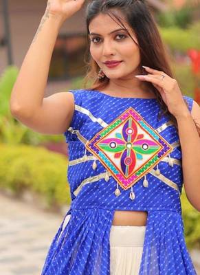 NAVRATRI  BLACK PURE COTTON SOLID -PRINTED LEHENGA SHRUG FULL STITCHED 2