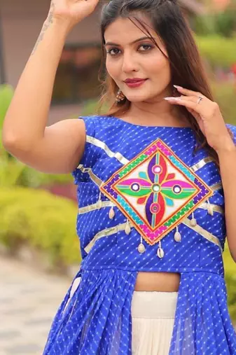 NAVRATRI WEAR BLACK PURE COTTON SOLID -PRINTED LEHENGA SHRUG FULL STITCHED