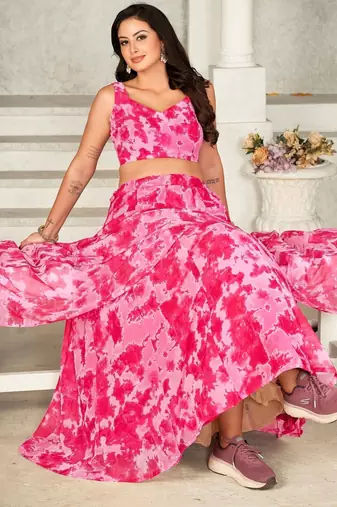 Women Printed Tie and Dye V-Neck Ready to Wear Lehenga & Blouse With Dupatta