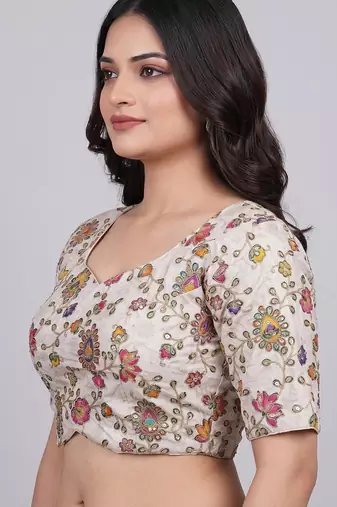 Sweetheart neck embroidered readymade blouse