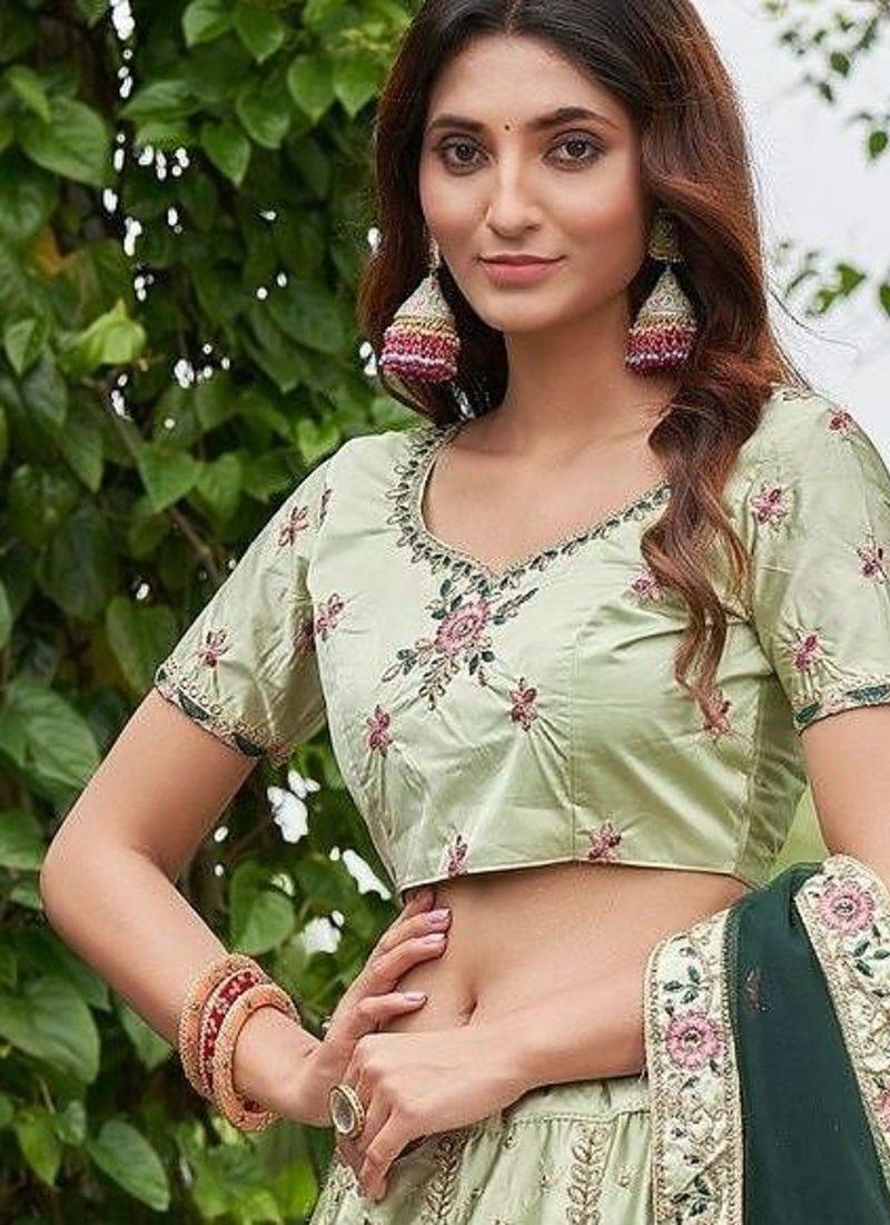 Embroidered Semi-Stitched Lehenga & Unstitched Blouse With Dupatta