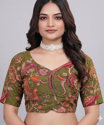 Elegant sweetheart neck saree blouse 1
