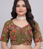 Elegant sweetheart neck saree blouse
