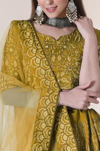 Embroidered Thread Work Semi-Stitched Lehenga & Unstitched Blouse With Dupatta