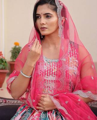 Embroidered Sequinned Semi-Stitched Lehenga & Unstitched Blouse With Dupatta 2