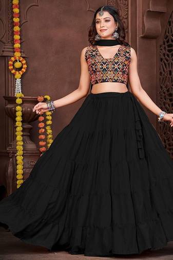 Floral Embroidered Semi-Stitched Lehenga & Unstitched Blouse With Dupatta