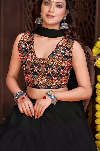 Floral Embroidered Semi-Stitched Lehenga & Unstitched Blouse With Dupatta