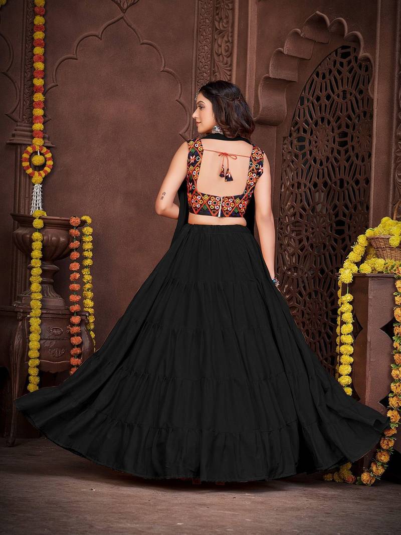 Floral Embroidered Semi-Stitched Lehenga & Unstitched Blouse With Dupatta