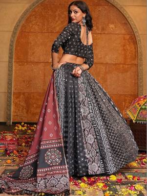 Printed Ready to Wear Lehenga & Blouse With Dupatta 3
