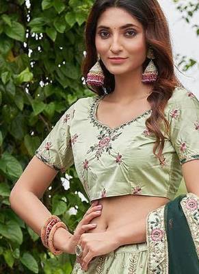 Embroidered Thread Work Semi-Stitched Lehenga & Blouse With Dupatta 4