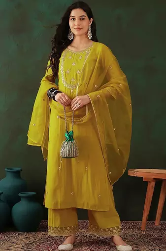 Yellow floral embroidered round neck zari straight kurta & palazzos with dupatta