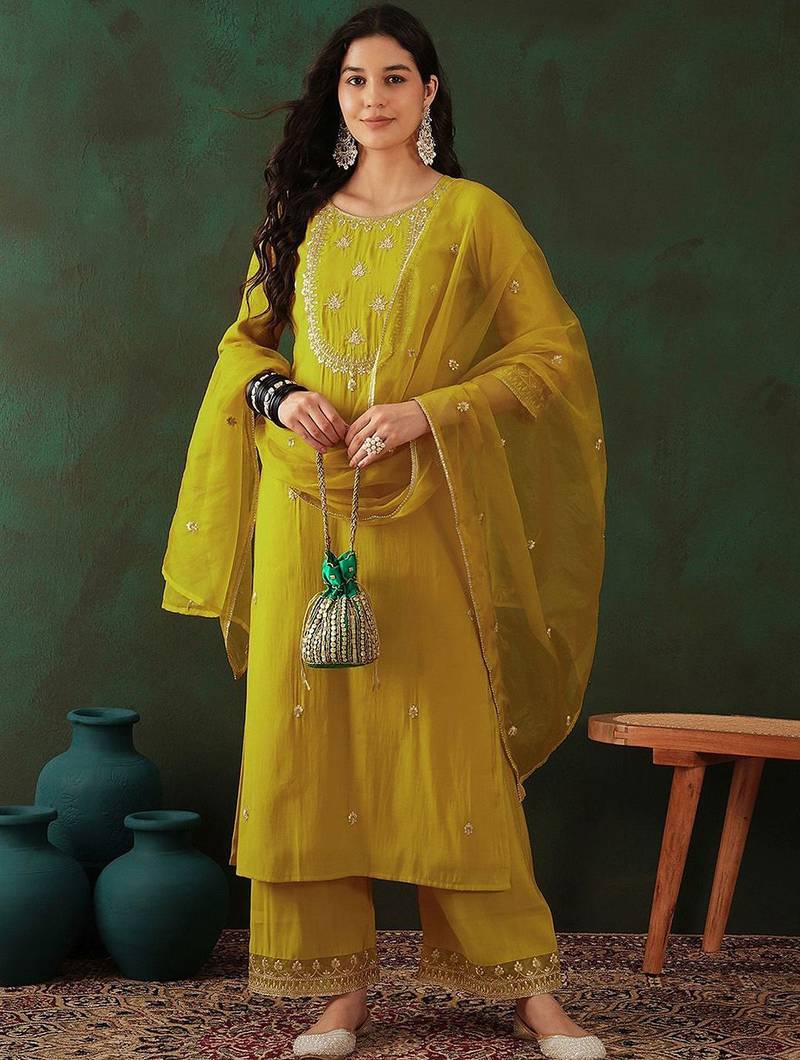 Yellow floral embroidered round neck zari straight kurta & palazzos with dupatta
