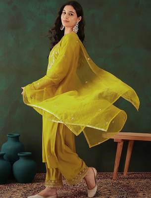 Yellow floral embroidered round neck zari straight kurta & palazzos with dupatta 4