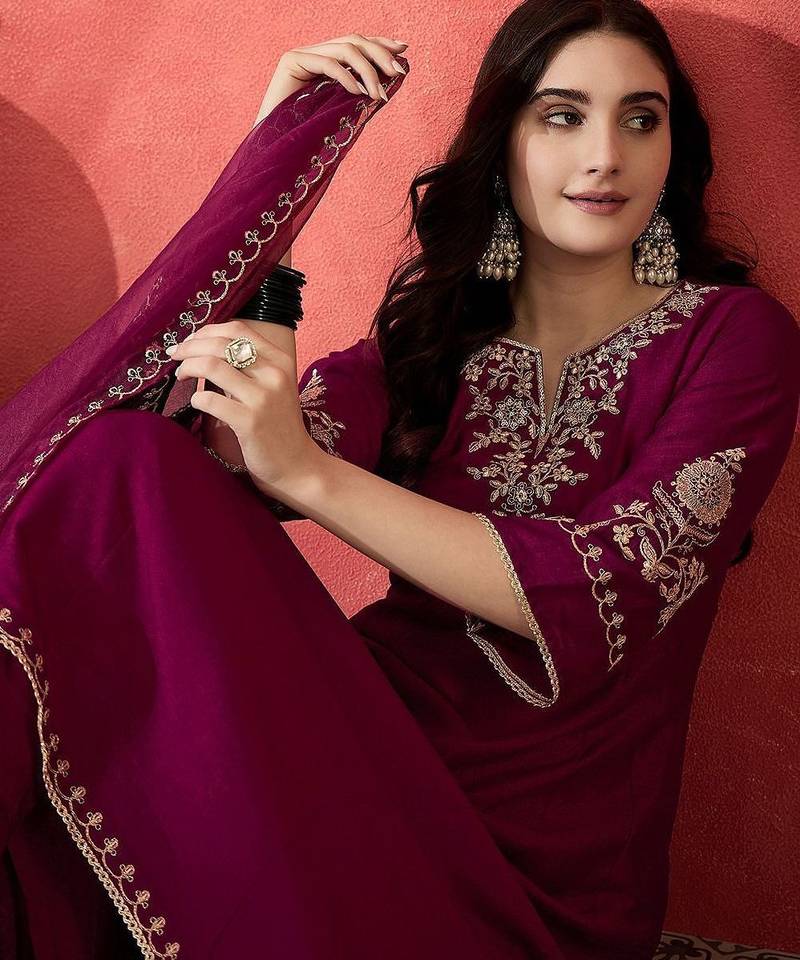Women floral embroidered a-line kurta with trousers & dupatta