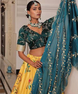 Embroidered Sequinned Semi-Stitched Lehenga & Unstitched Blouse With Dupatta 2