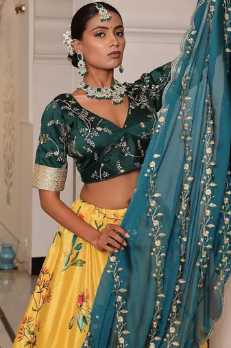 Embroidered Sequinned Semi-Stitched Lehenga & Unstitched Blouse With Dupatta