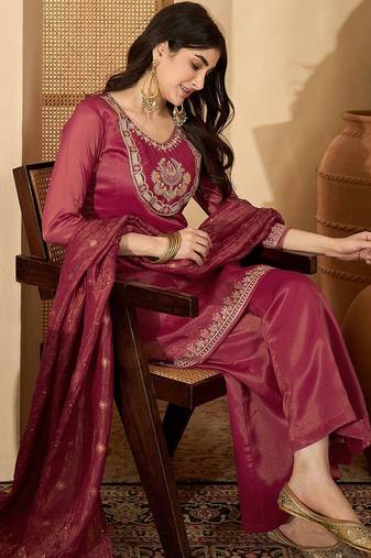 Women silk blend embroidered kurta sets with dupatta