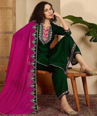 Embroidered sequence kurta & trousers with dupatta set 1