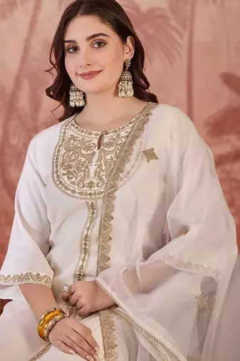Zari sequence embroidered round-neck straight kurta & trousers with dupatta