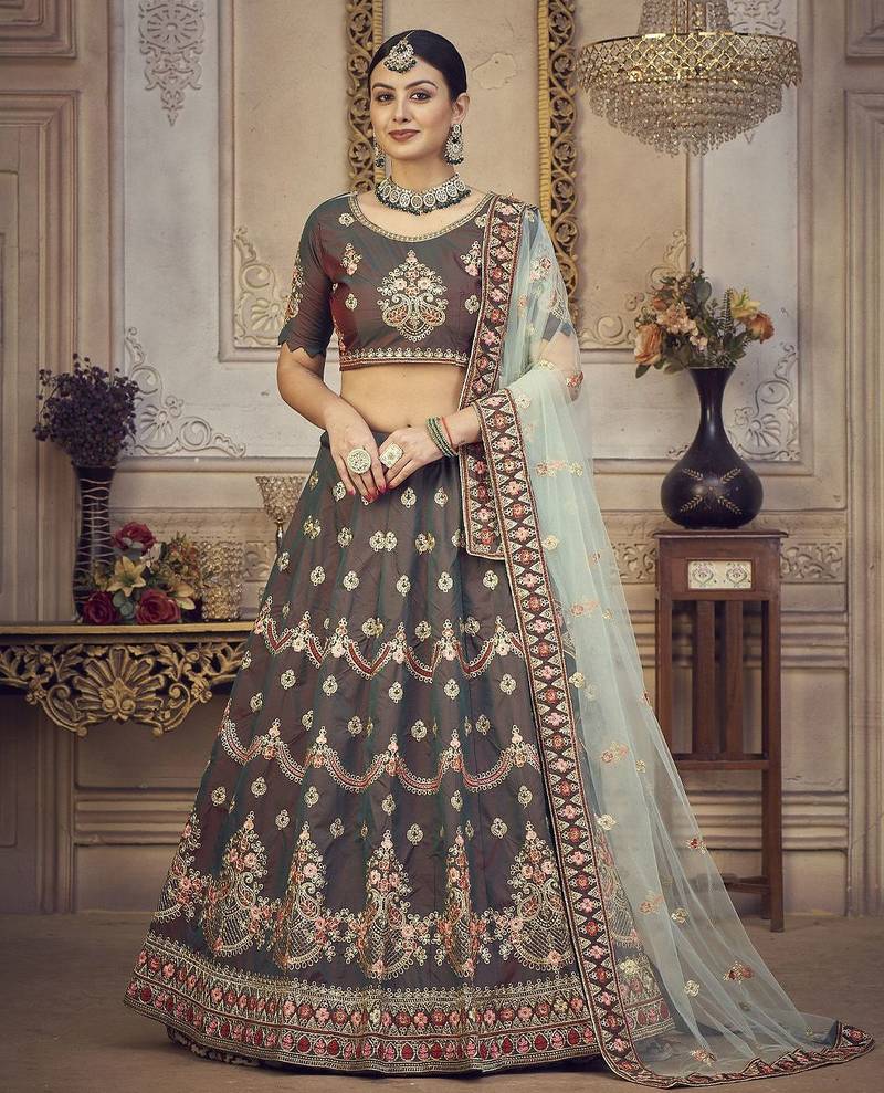 Embroidered Thread Work Semi-Stitched Lehenga & Unstitched Blouse With Dupatta