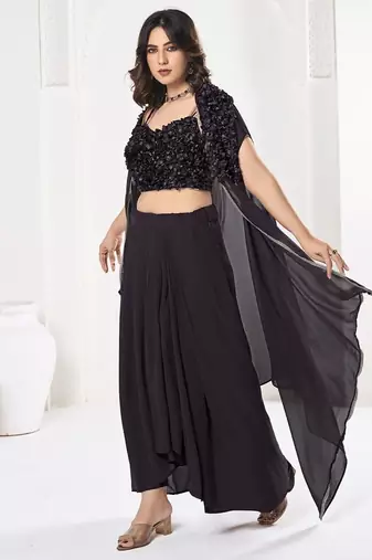 Embroidered Semi-Stitched Lehenga & Unstitched Blouse With Dupatta