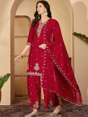 Women floral embroidered regular sequinned kurta with palazzos & with dupatta 3
