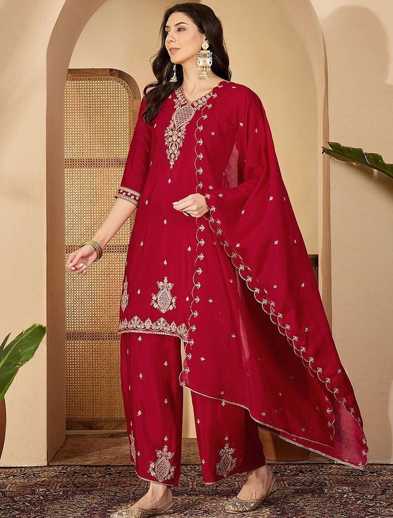 Women floral embroidered regular sequinned kurta with palazzos & with dupatta