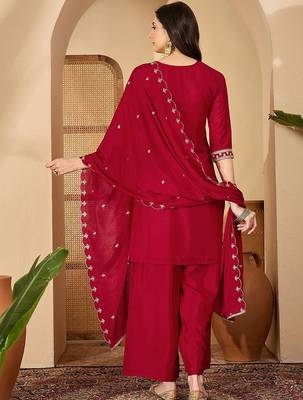 Women floral embroidered regular sequinned kurta with palazzos & with dupatta 4