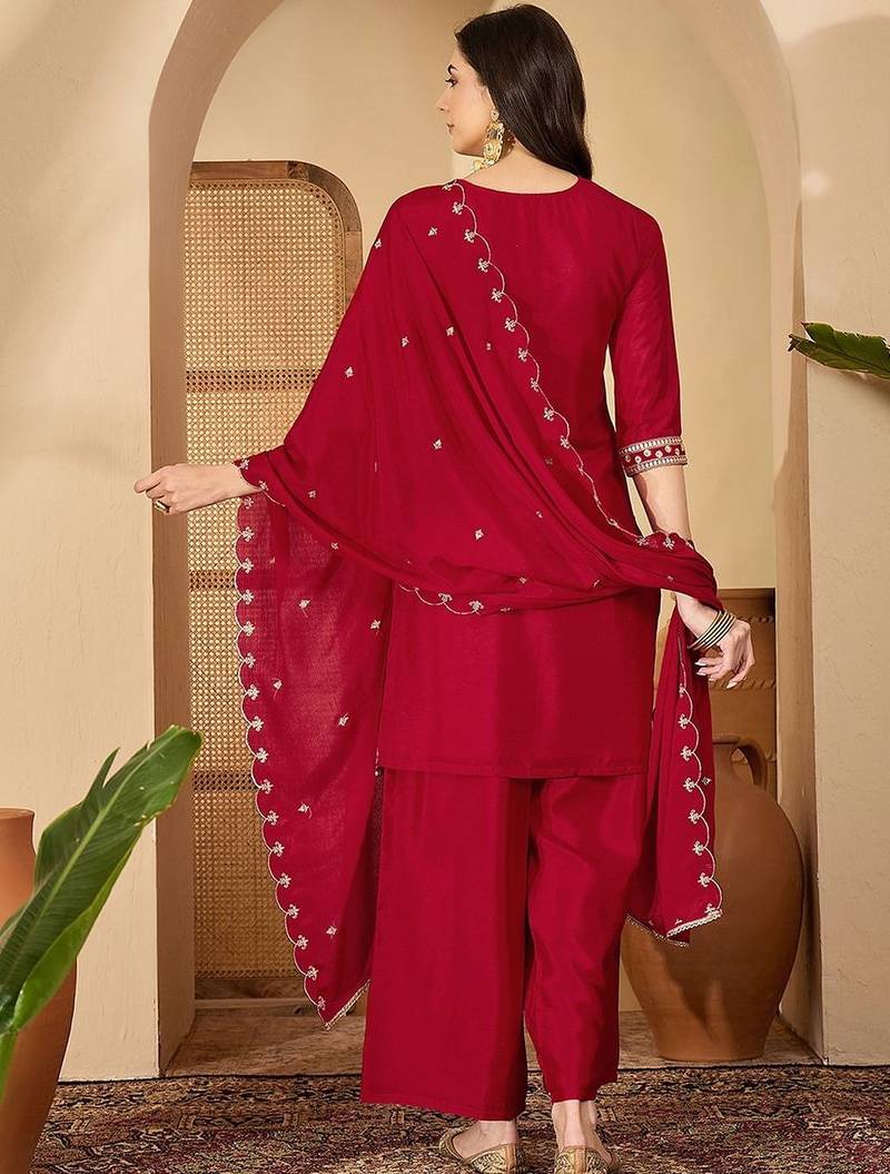 Women floral embroidered regular sequinned kurta with palazzos & with dupatta