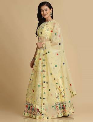 Embroidered Thread Work Semi-Stitched Lehenga & Unstitched Blouse With Dupatta 4
