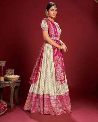 Embroidered Thread Work Semi-Stitched Lehenga & Unstitched Blouse With Dupatta 3