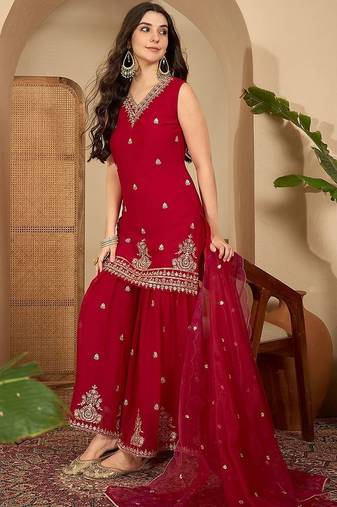 Floral embroidered thread work straight kurta with sharara & dupatta