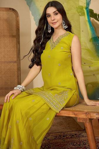 Ethnic motifs embroidered zari kurta with sharara & dupatta