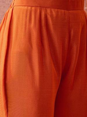 Embroidered v-neck kurta & sharara kurta set 4