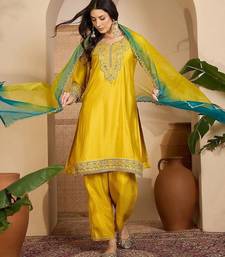 Embroidered round neck  kurta trousers & dupatta