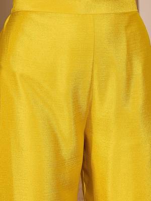 Embroidered round neck  kurta trousers & dupatta 5