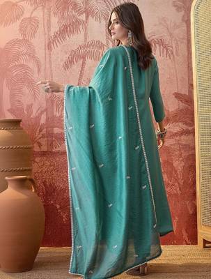 Embroidered  v-neck kurta & trousers kurta sets 4