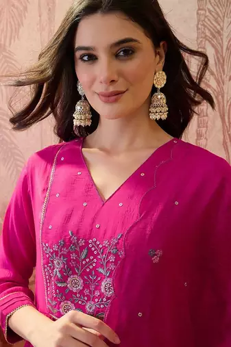 Embroidered kurta & trousers with dupatta
