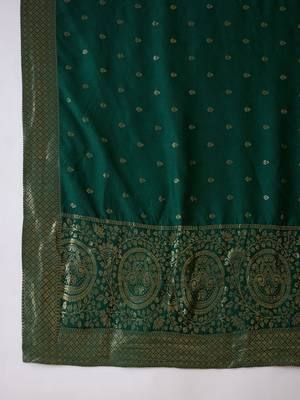 Embroidered v-neck kurta trousers & dupatta 4