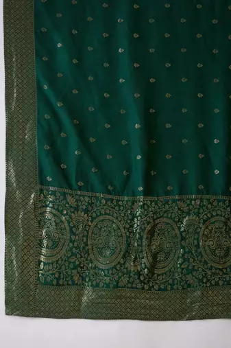 Embroidered v-neck kurta trousers & dupatta