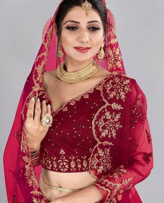 Embroidered Thread Work Semi-Stitched Lehenga & Unstitched Blouse With Dupatta 2