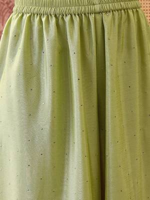 Embroidered v-neck kurta & palazzos with dupatta 4