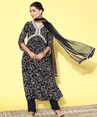 Alia cut floral printed empire sequinned kurta with trousers & dupatta 3
