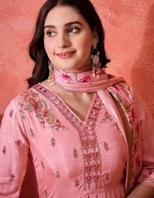 Floral printed empire v-neck mirror work straight kurta & trousers with dupatta 2