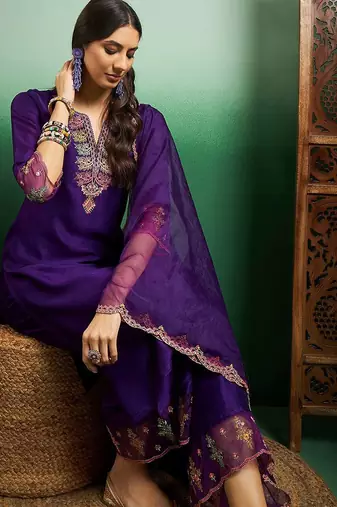Embroidered notch neck kurta with palazzo & dupatta