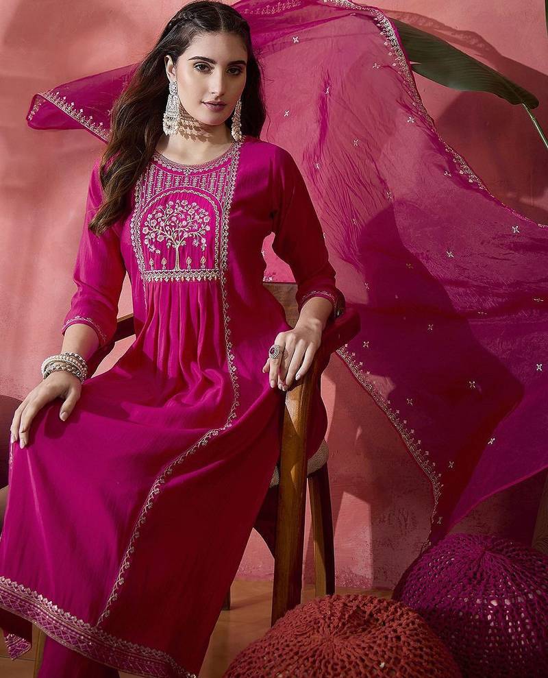Magenta floral embroidered round neck sequinned straight kurta & trouser & dupatta